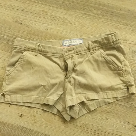 Abercrombie & Fitch Khaki Shorts - Picture 1 of 4